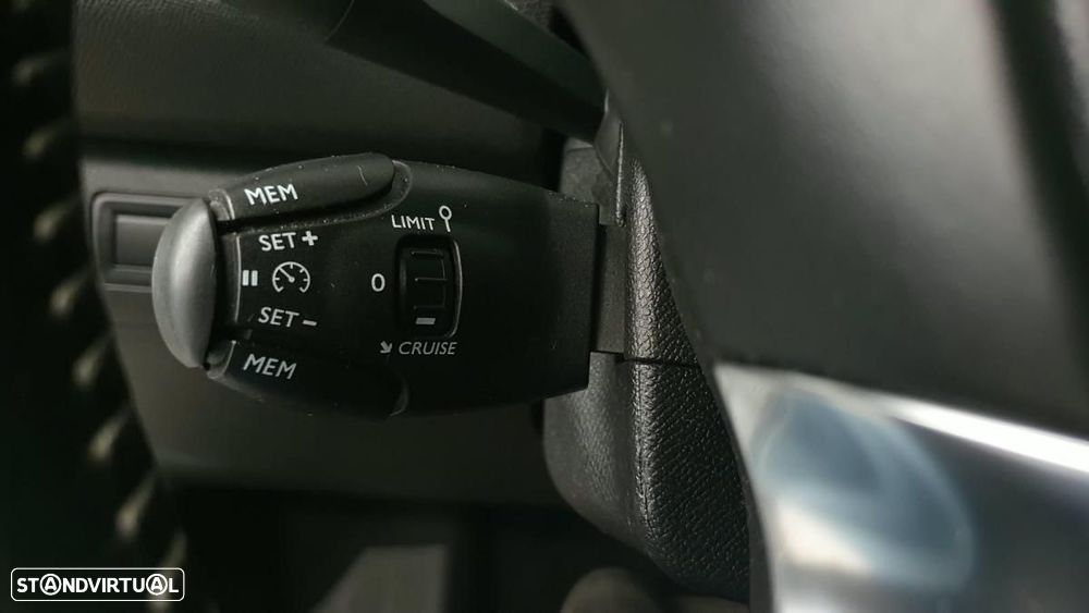 Peugeot 308 SW 1.6 BlueHDi Allure J18 EAT6 - 24