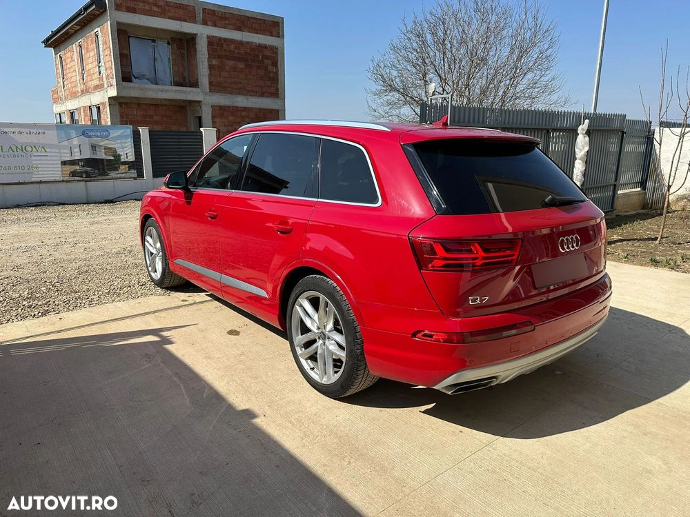 Audi Q7 - 3