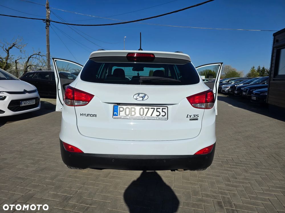 Hyundai ix35 - 23