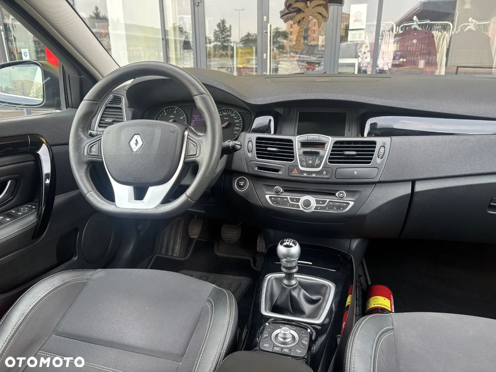 Renault Laguna 2.0 dCi Bose Edition - 14