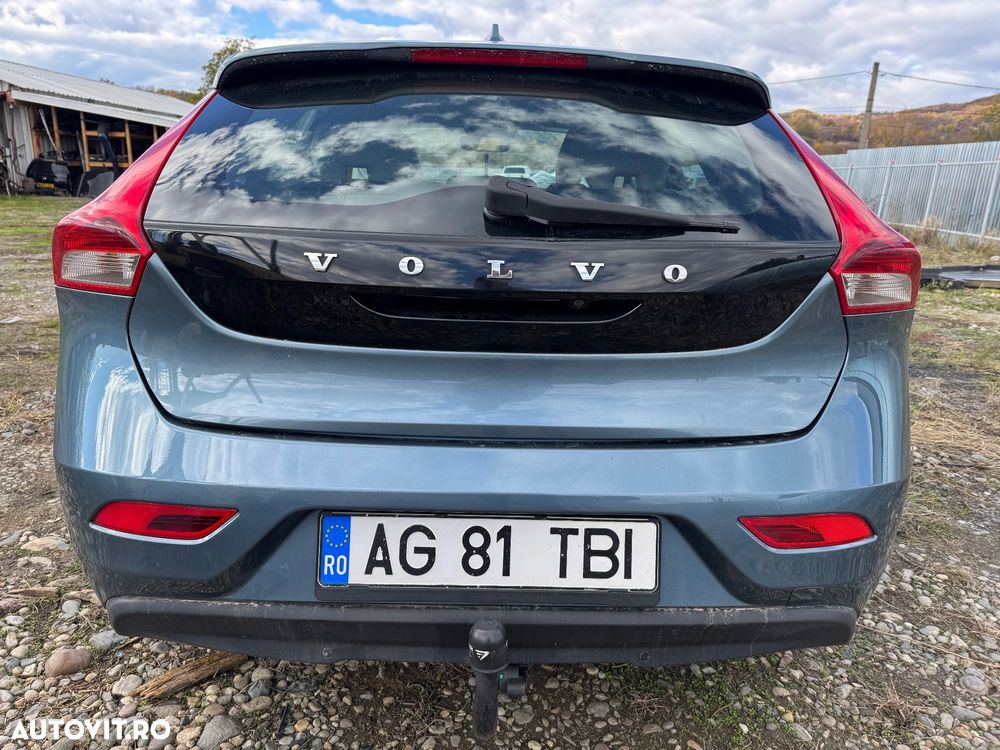 Volvo V40 D2 Ocean Race - 4