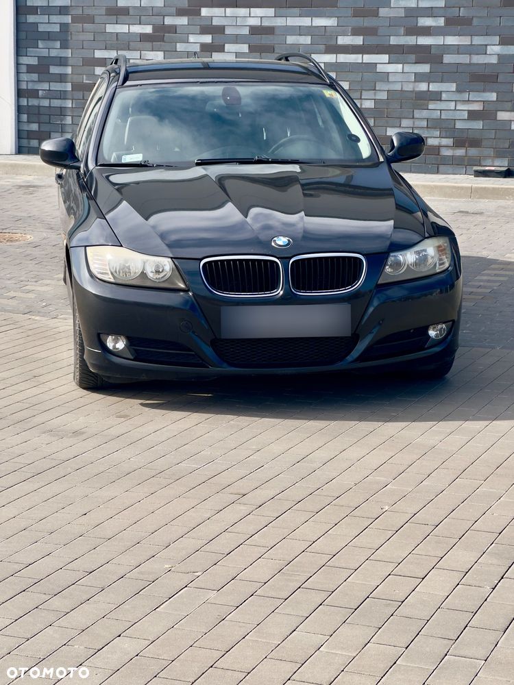 BMW Seria 3 318d - 1