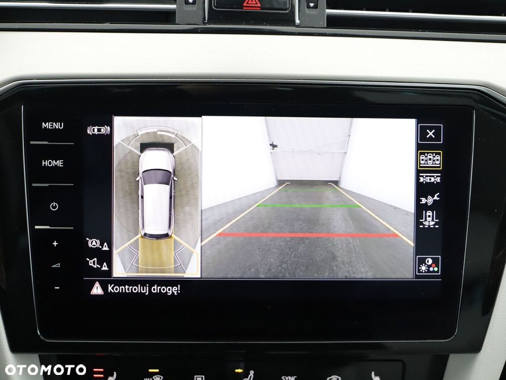 Volkswagen Passat Variant 2.0 TDI Elegance DSG - 15