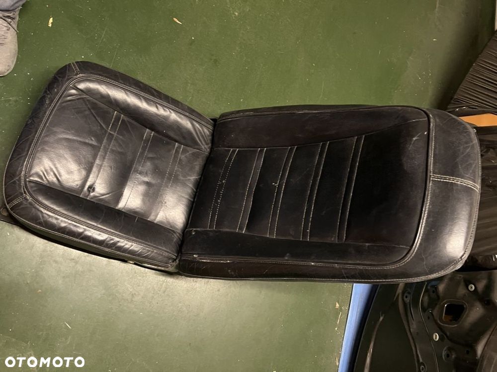 Chevrolet Corvette - 39