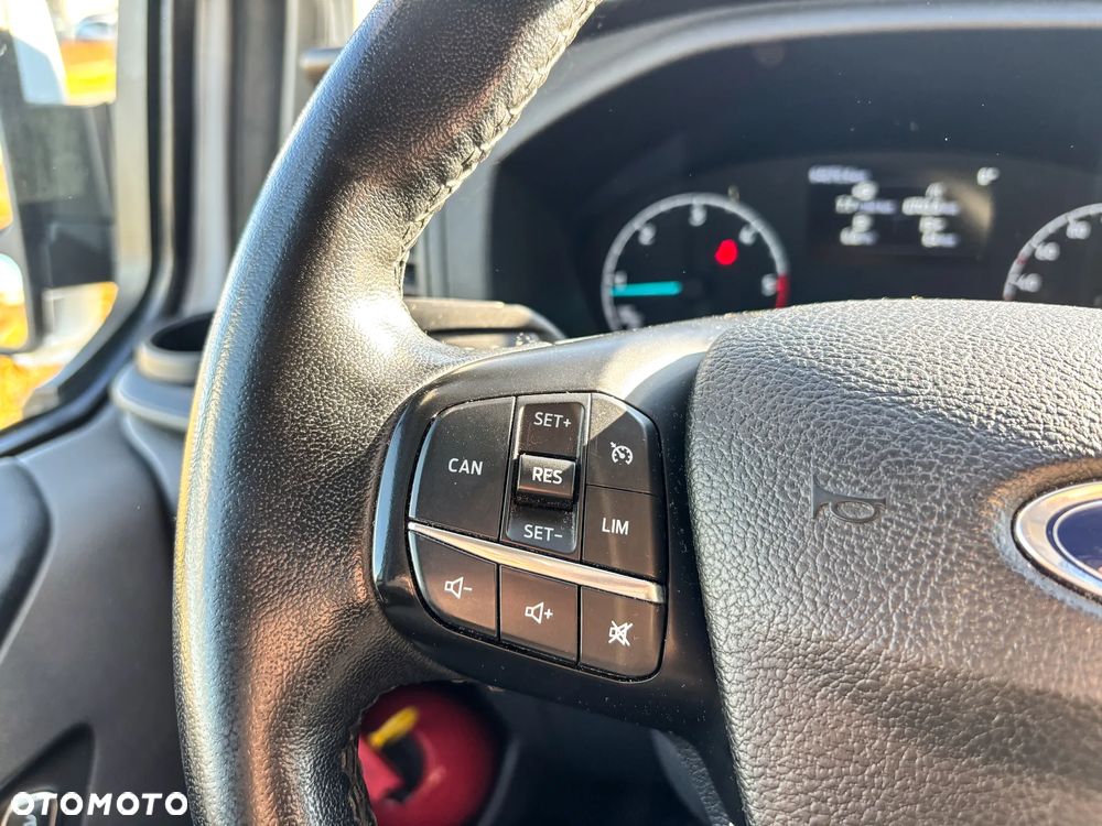 Ford Transit Custom - 17