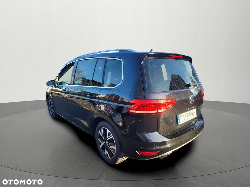 Volkswagen Touran - 3