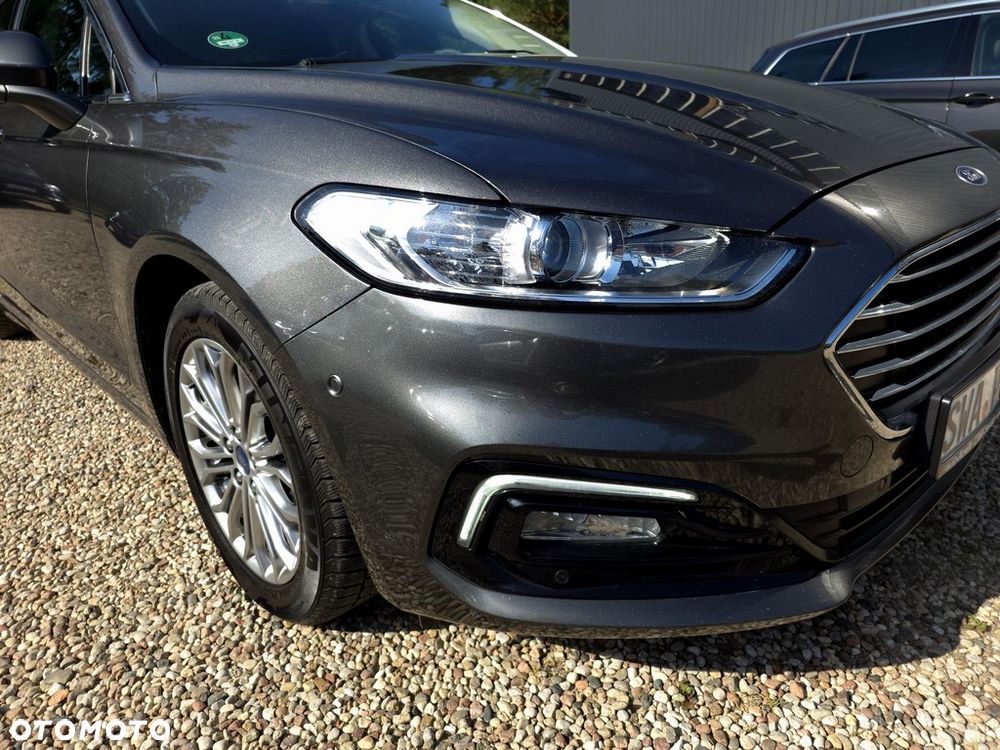 Ford Mondeo 2.0 EcoBlue Titanium - 26