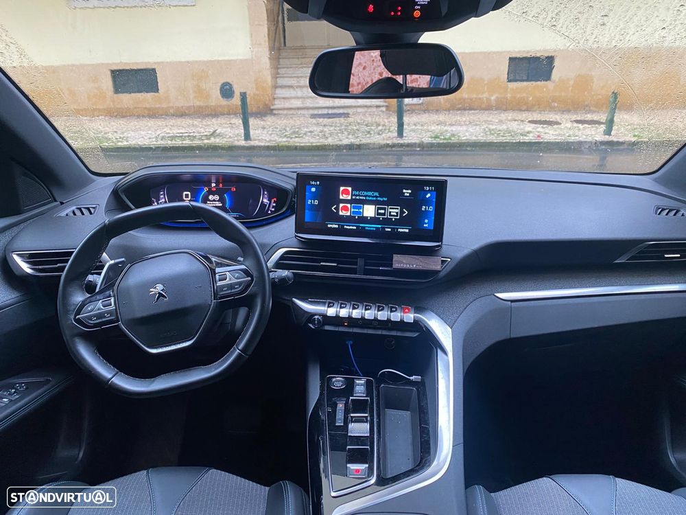 Peugeot 3008 1.5 BlueHDi Allure Pack EAT8 - 4