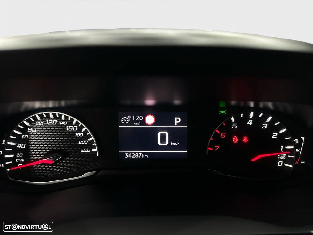 Peugeot 2008 1.5 BlueHDi Active EAT8 - 8