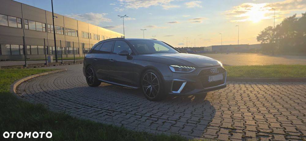 Audi A4 Avant 40 TDI Quattro S Line S tronic - 14