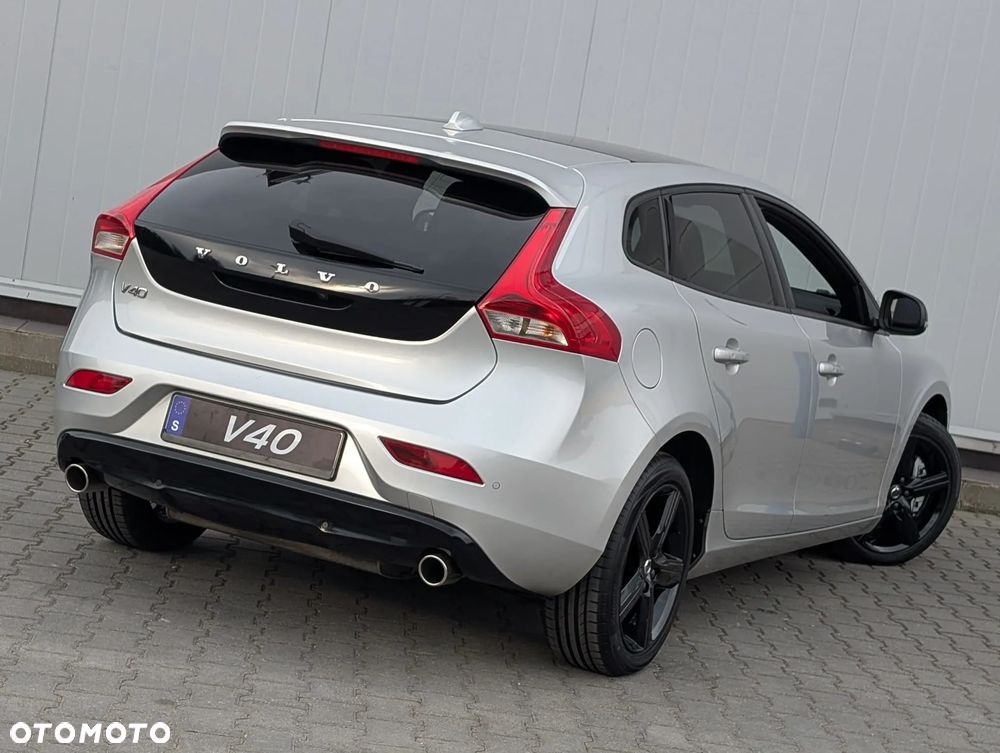 Volvo V40 T4 Drive-E Momentum - 5