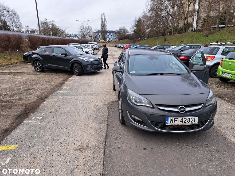 Opel Astra 1.6 CDTI Cosmo - 31