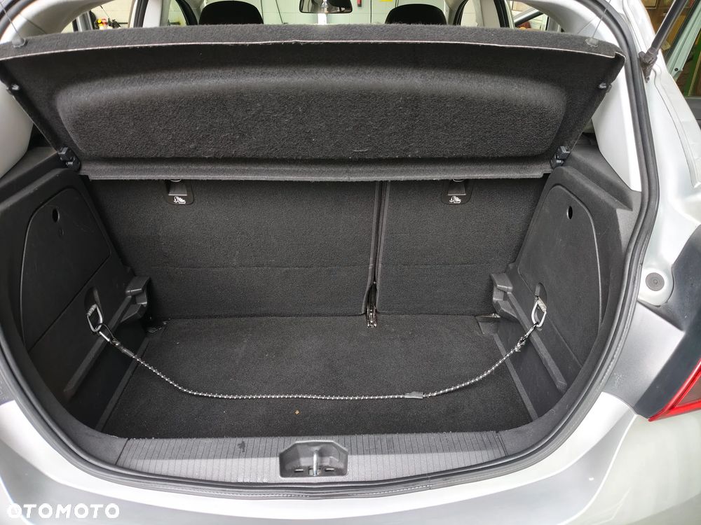 Opel Corsa 1.4 Selection - 6