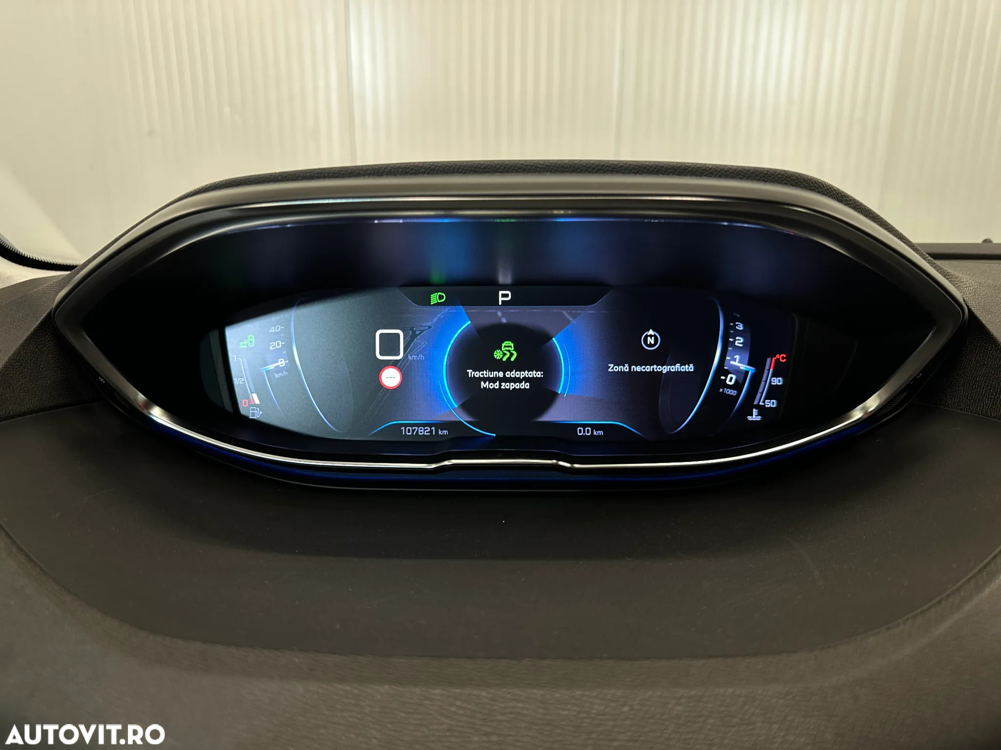 Peugeot 5008 1.5L BlueHDI EAT8 S&S Active Pack - 27