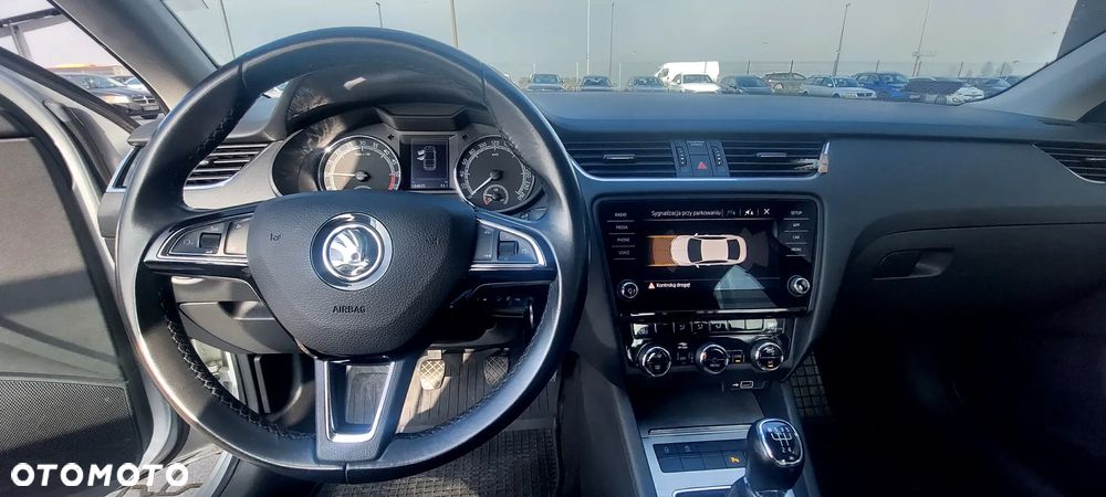 Skoda Octavia 1.6 TDI Ambition - 11