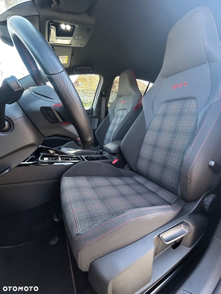 Volkswagen Golf 2.0 TSI GTI DSG - 16