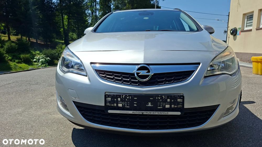 Opel Astra 1.4 Turbo ecoFLEX Start/Stop 150 Jahre - 8