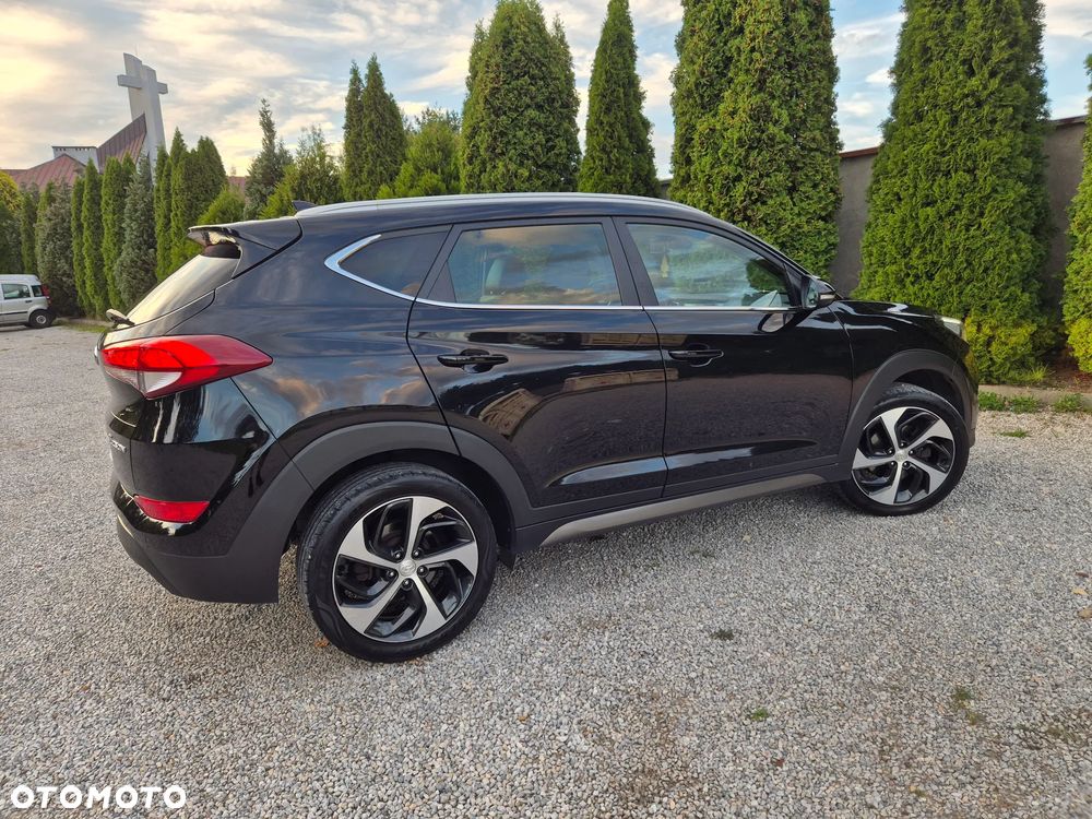 Hyundai Tucson - 38