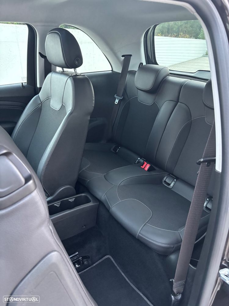 Opel Adam 1.2 Glam - 11