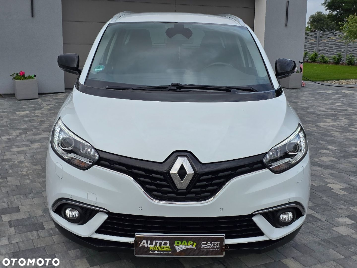 Renault Grand Scenic - 35