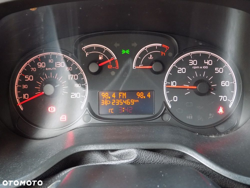 Fiat Doblo Maxi Active - 12