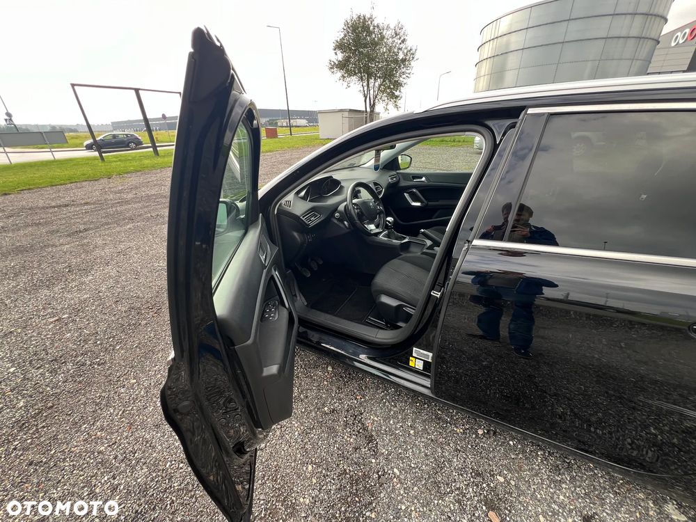 Peugeot 308 BlueHDi FAP 120 Stop&Start Active - 9