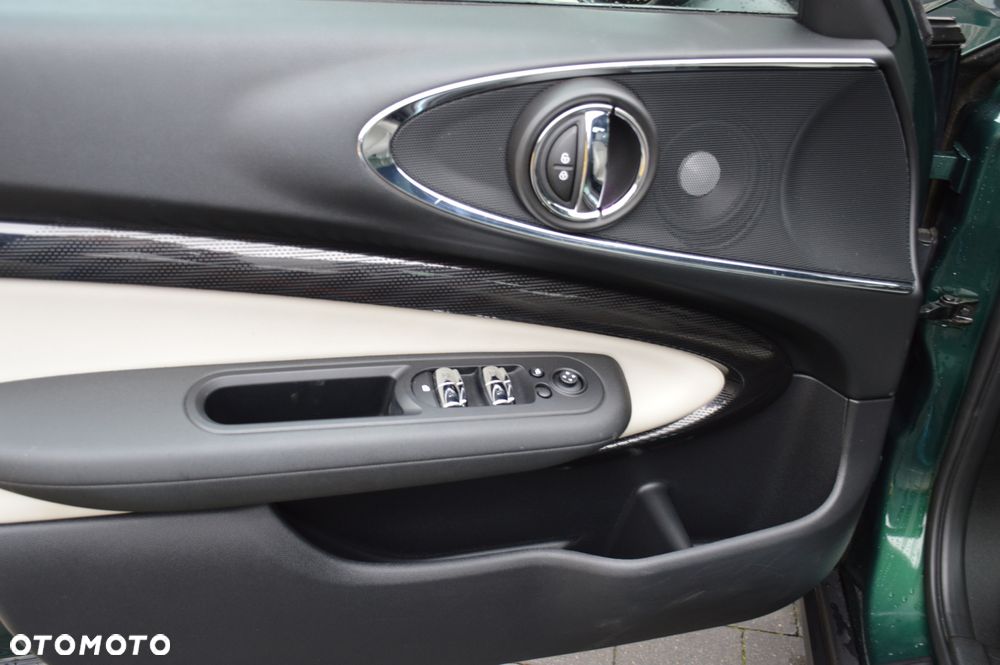 MINI John Cooper Works ALL4 sport - 25