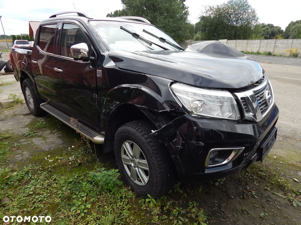 Nissan Navara - 1