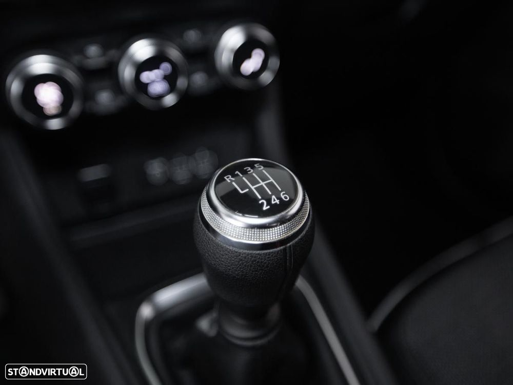 Renault Captur 1.0 TCe Intens Bi-Fuel - 22