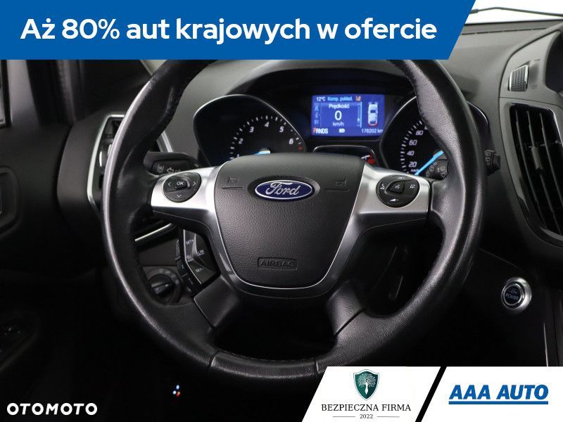 Ford Kuga - 22