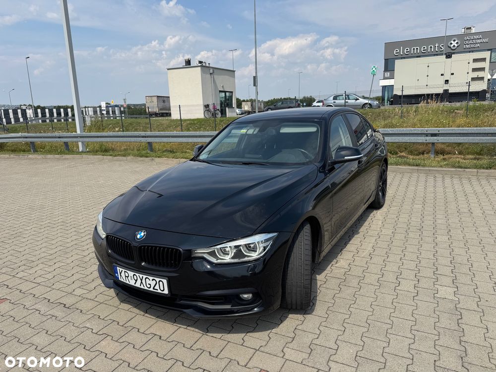 BMW Seria 3 318i - 2