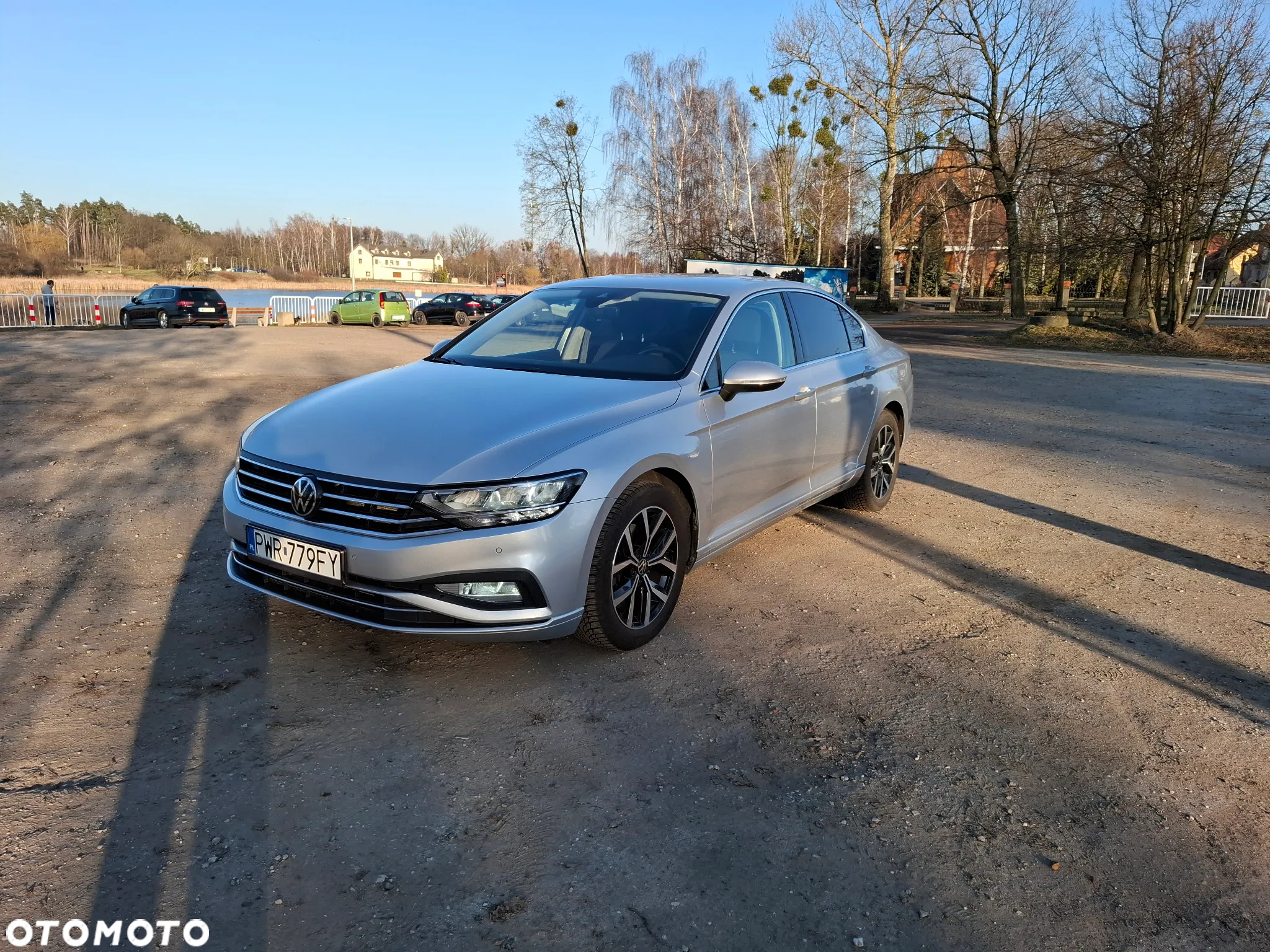 Volkswagen Passat - 3