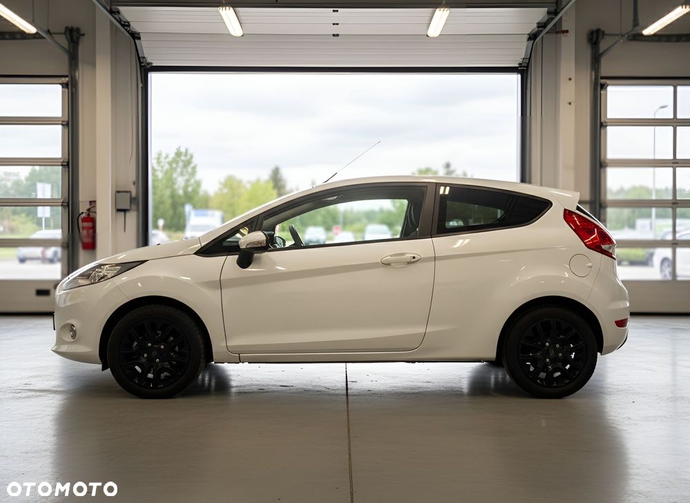 Ford Fiesta - 2