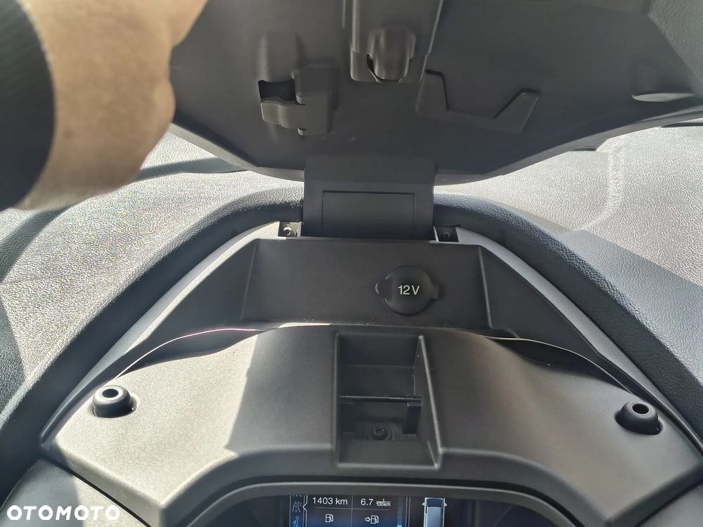 Ford Transit Connect - 29