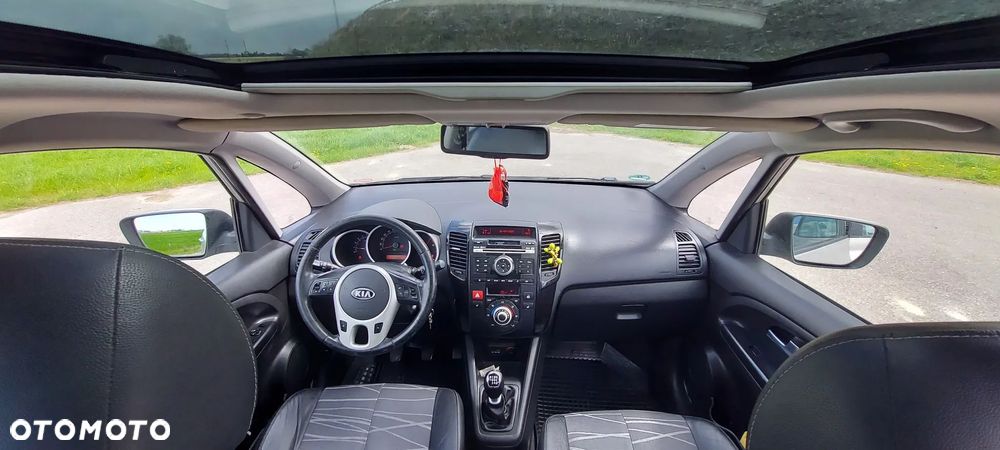 Kia Venga 1.6 CRDi XL - 12