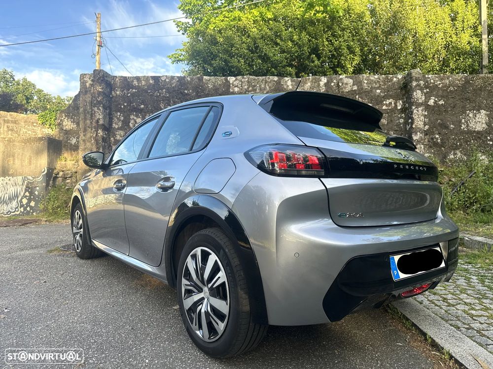 Peugeot e-208 Active Pack - 21