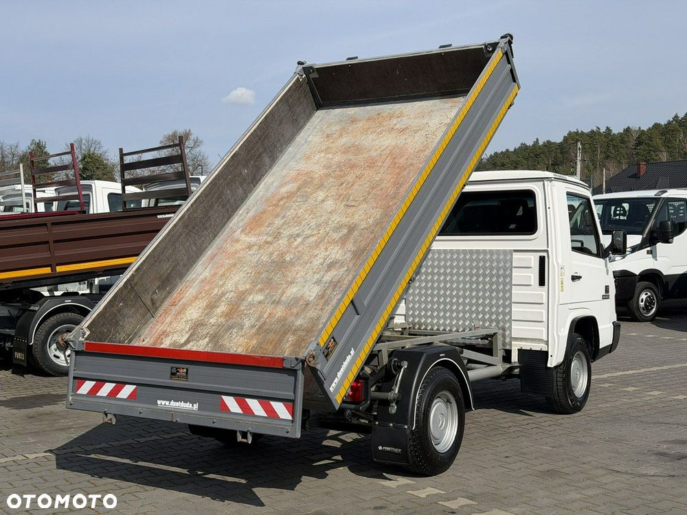 Mercedes-Benz MB 100 - 18