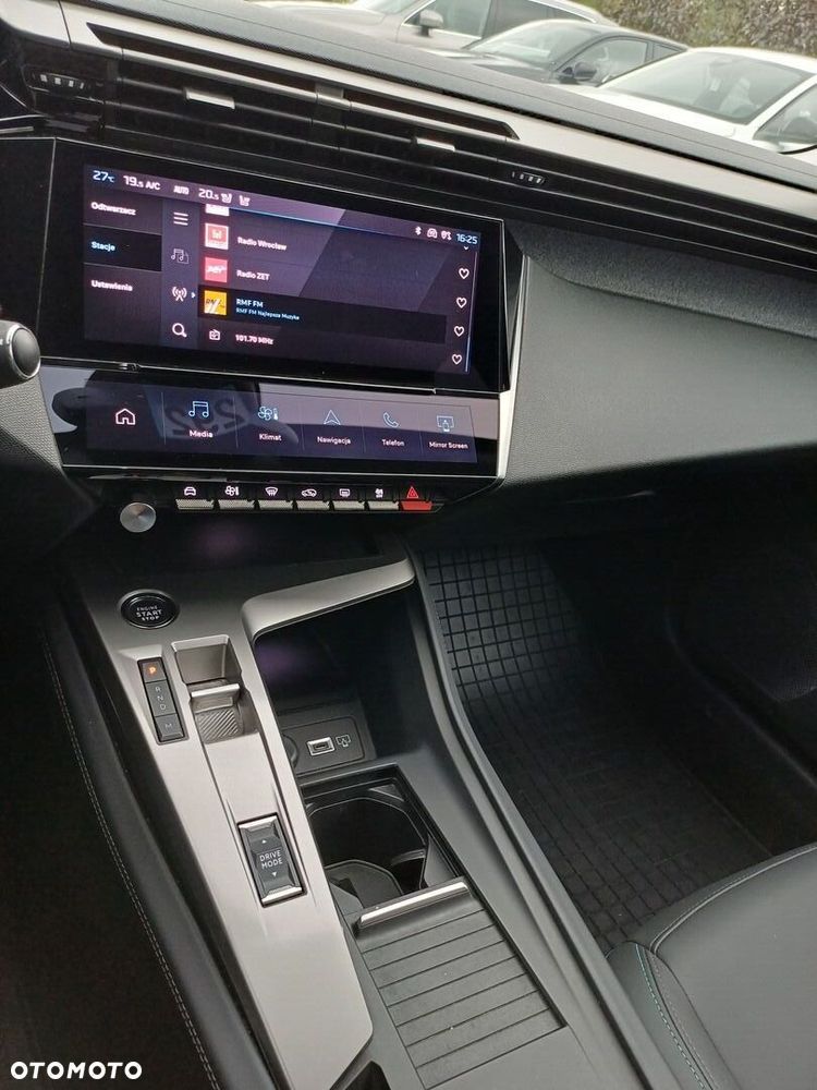 Peugeot 308 - 14