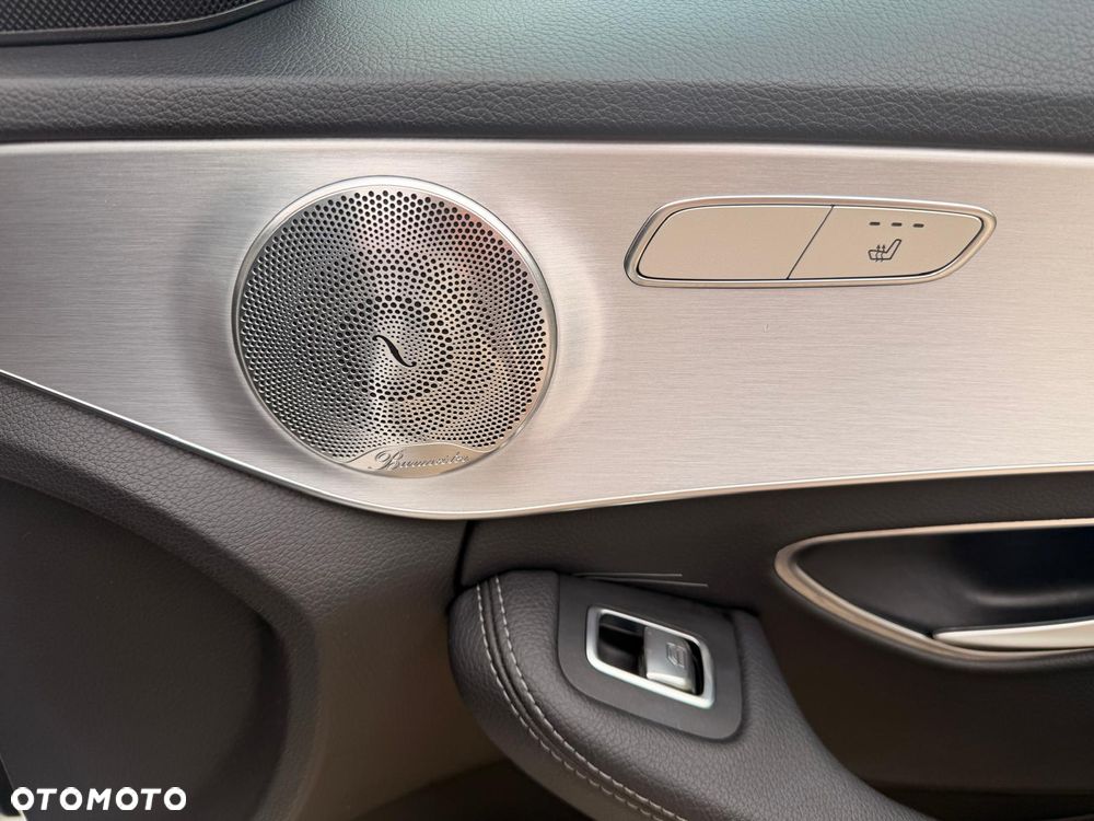 Mercedes-Benz Klasa C 200 9G-TRONIC Exclusive - 32