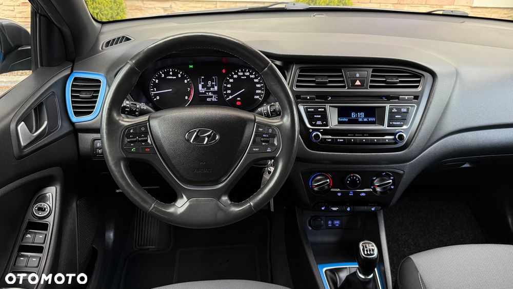 Hyundai i20 - 21