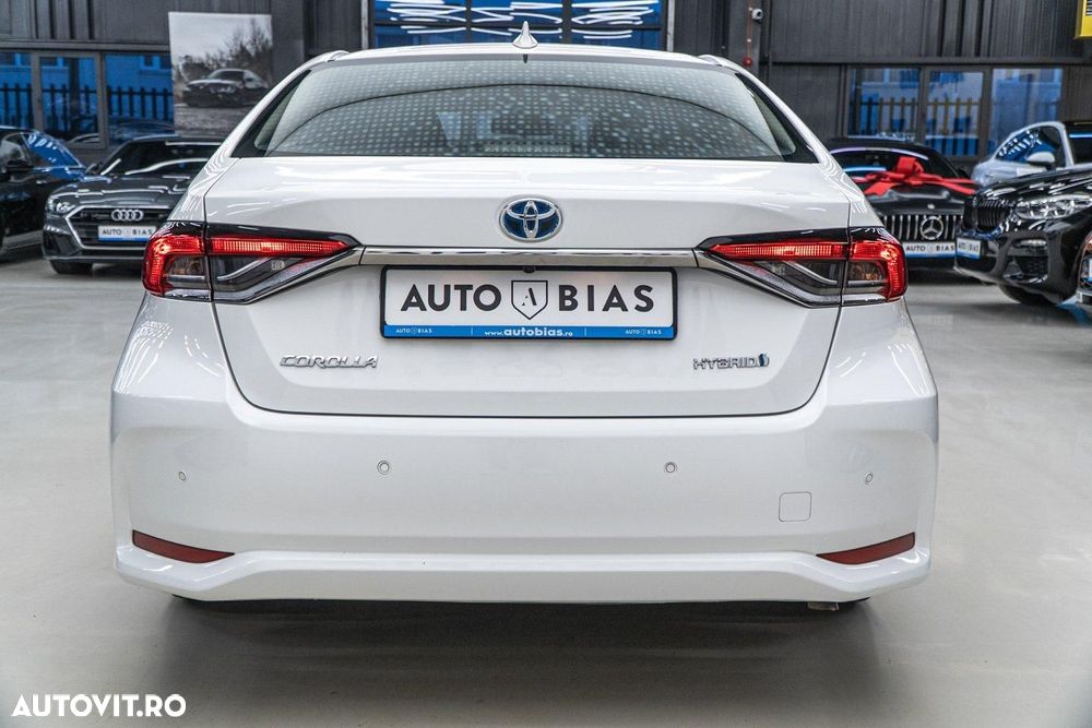 Toyota Corolla 1.8 HSD Dynamic - 25