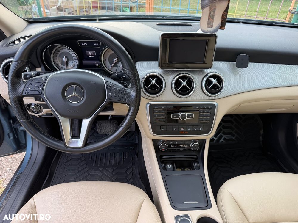 Mercedes-Benz GLA 220 CDI Aut. - 9