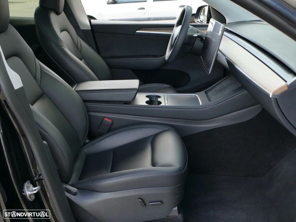 Tesla Model Y Performance Tração Integral - 30