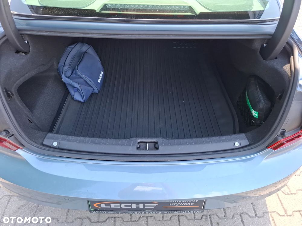 Volvo S90 - 27
