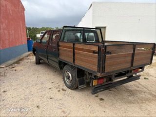 Nissan Pick Up 2.5 D CD - 5
