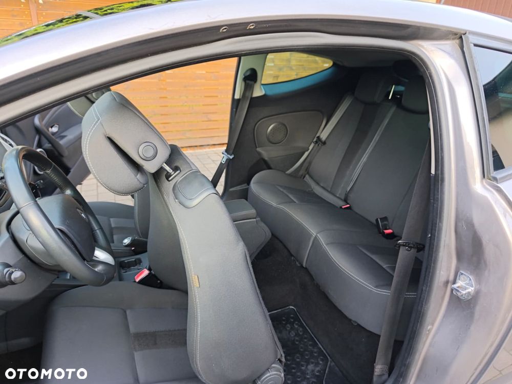 Renault Megane 1.6 16V Confort Dynamique - 21