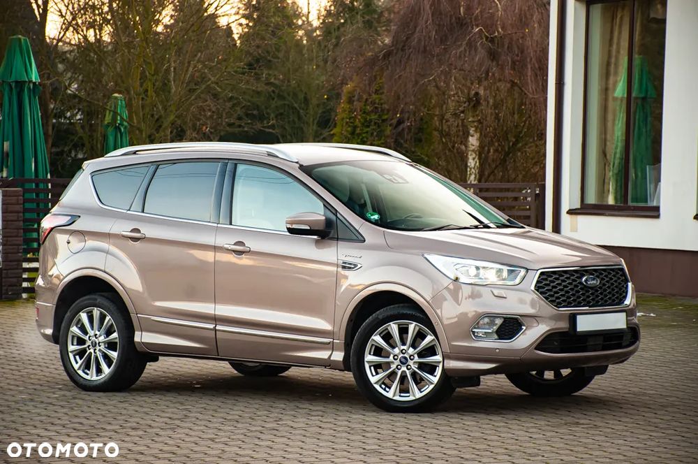 Ford Kuga 1.5 EcoBoost 4x4 Titanium - 4