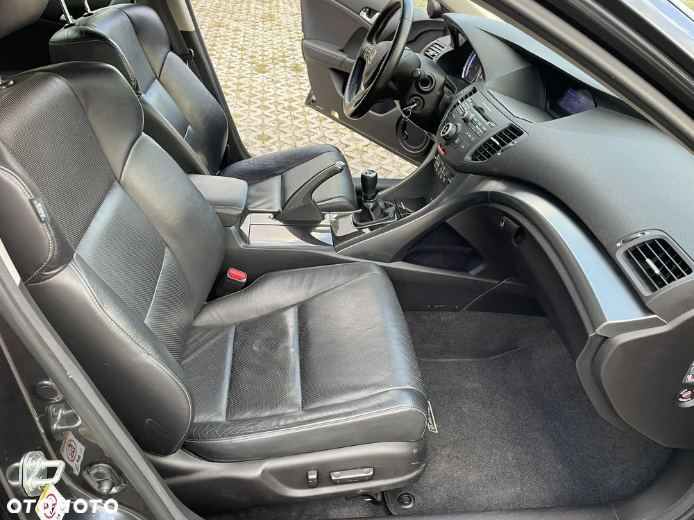 Honda Accord 2.4 Executive - 10