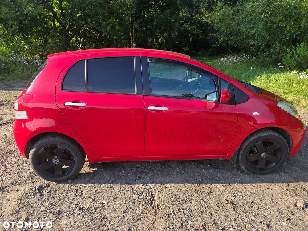 Toyota Yaris 1.33 Luna MS - 1