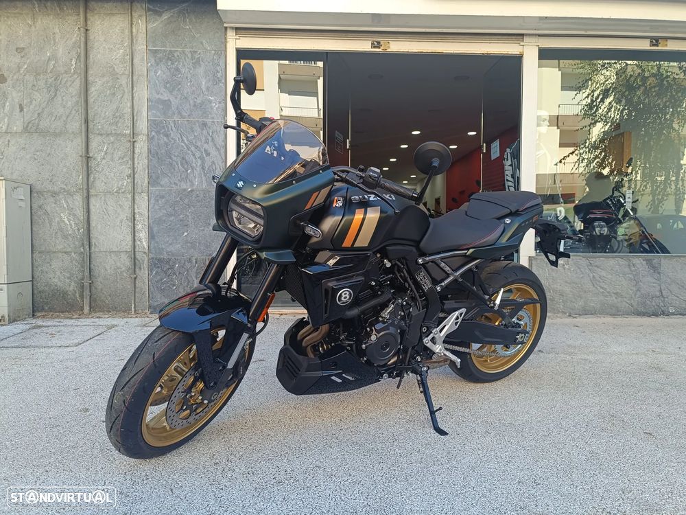 Suzuki GSX 8 TT desde 142€ mês - 2